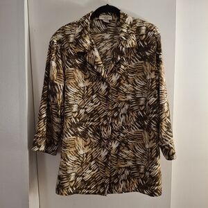 Notations Woman Brown and Cream Patterned Button Down Shirt